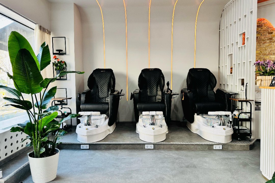 Kumo Beauty, Friedrich-Wilhelm-Platz, Berlin