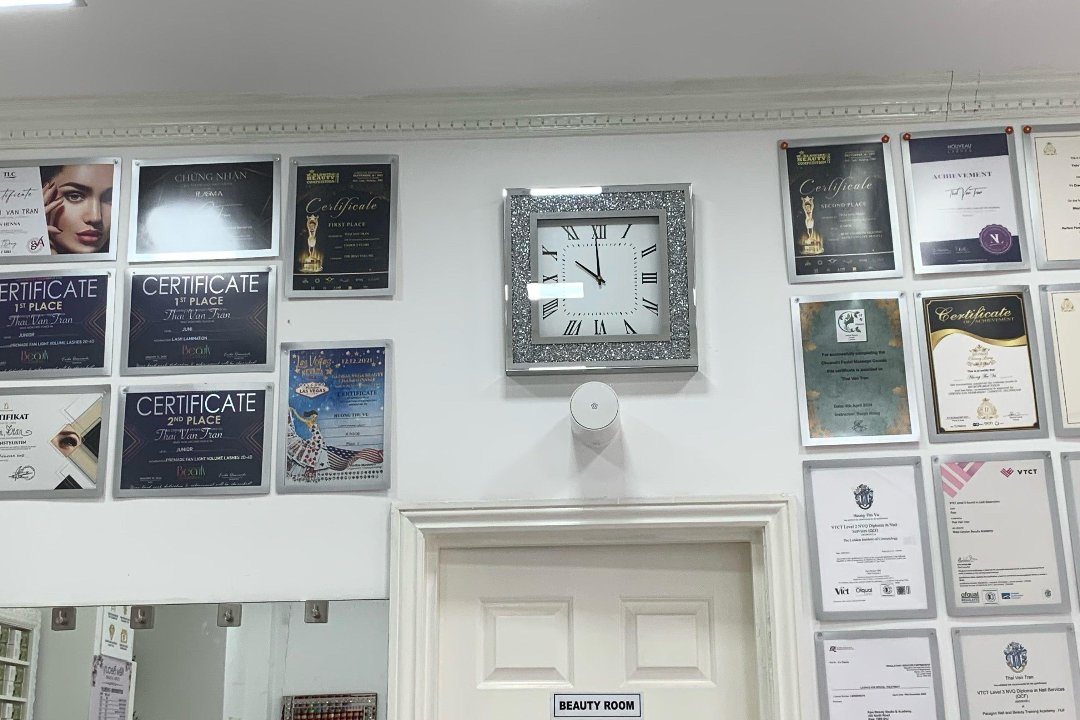 Kew Beauty Studio Academy, Kew Gardens, London