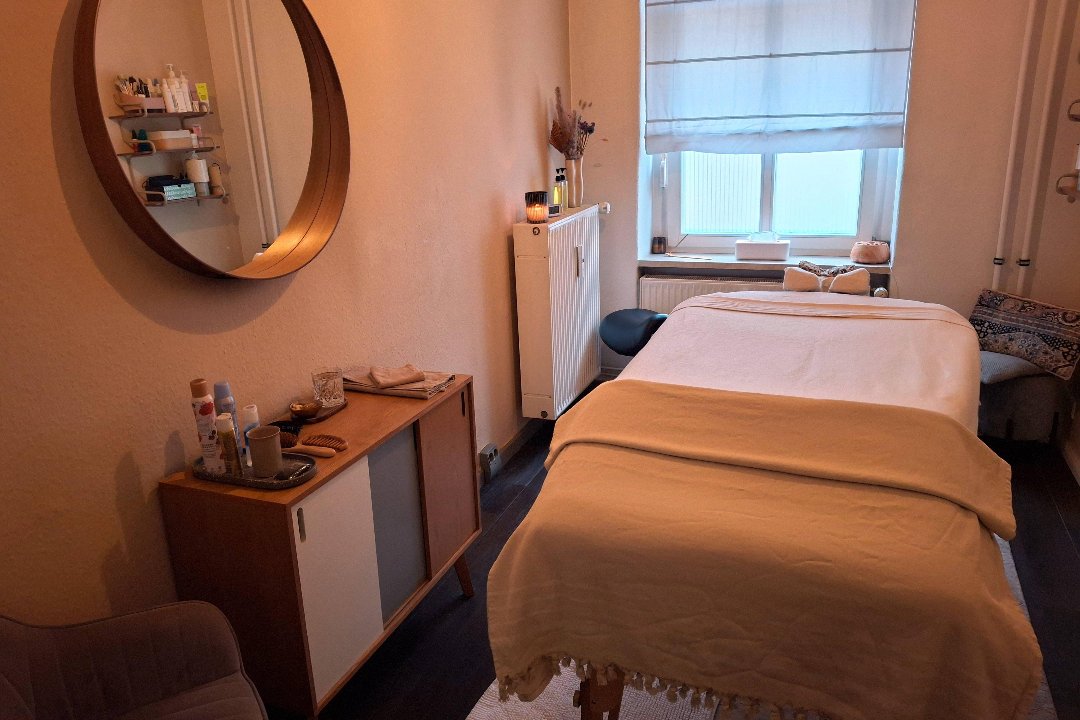 Intuitive Flow Massage, Prenzlauer Berg, Berlin