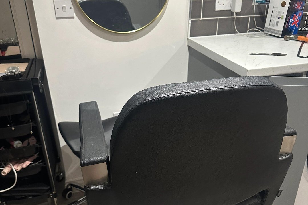 Halo Hair Extensions, Knottingley, Wakefield