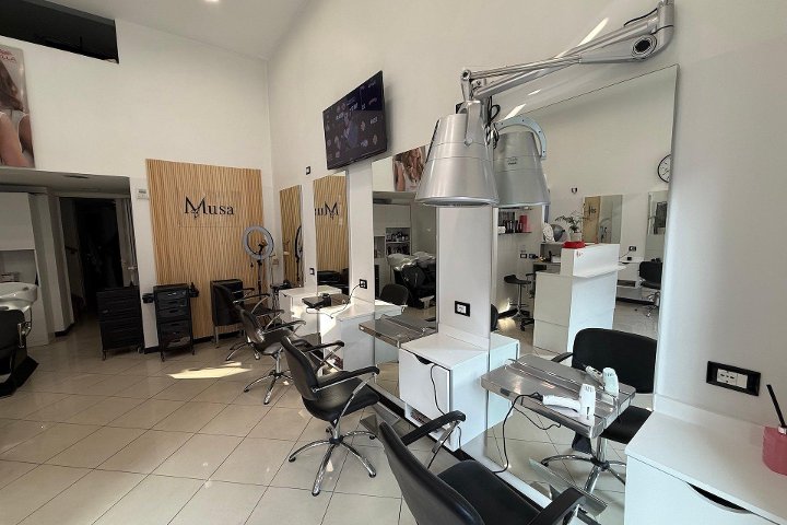 Musa Hair & Beauty | Parrucchiere a Porta Genova - Famagosta, Milano ...