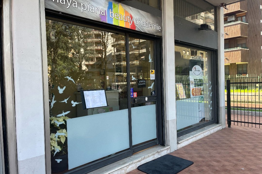 Maya Piana Beauty Akademie, Rondò - Torretta, Lombardia