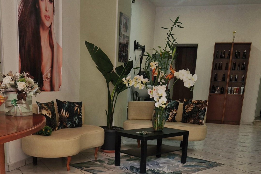 Hair Fashion Bruna Manti, Lazzaro, Calabria