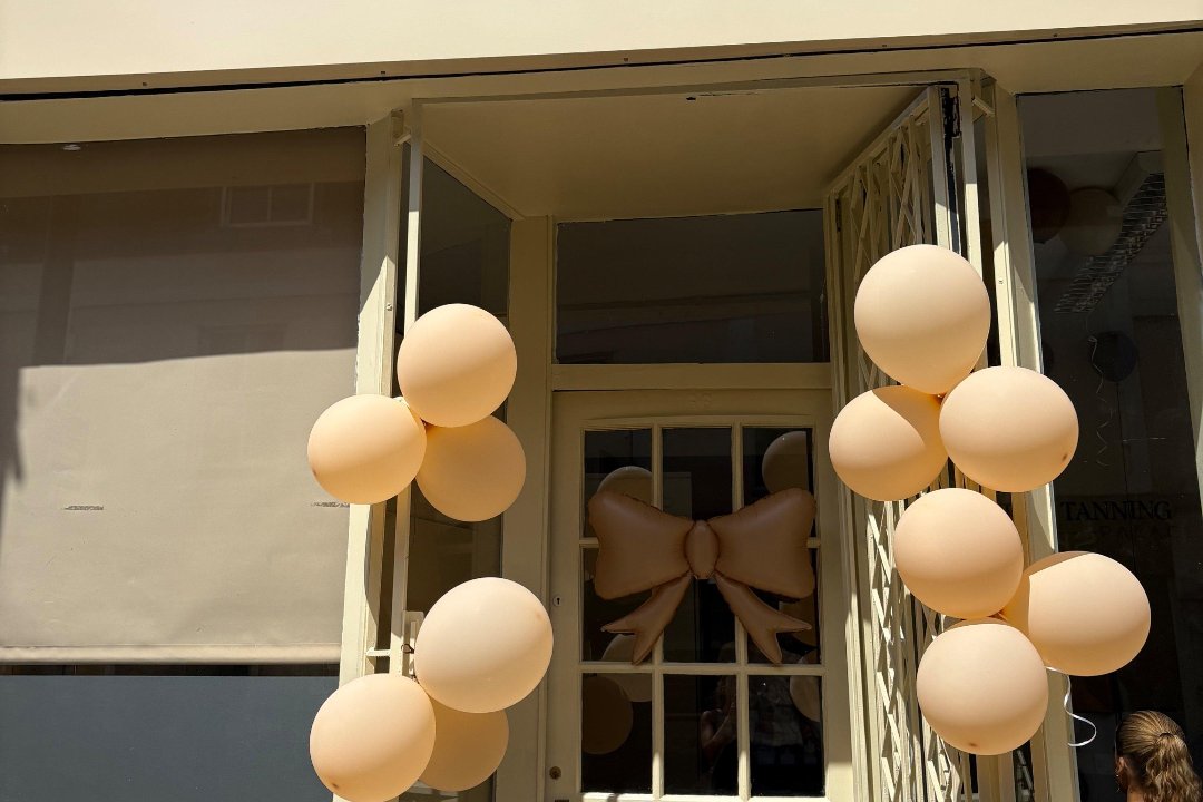 The Tanning Palace, Upper Norwood, London