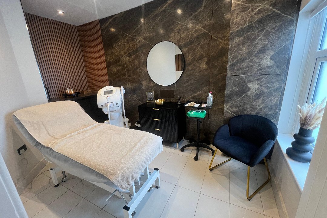 MM Laser, Heaton, Bolton