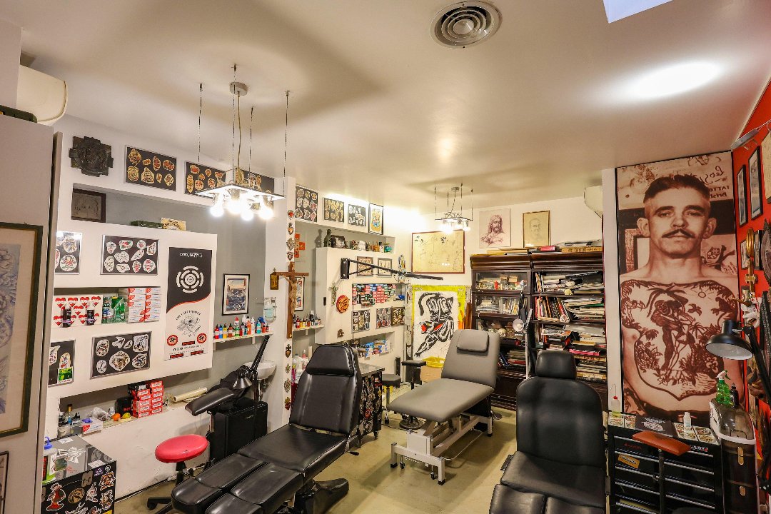 Tattooing Demon Studio, Teatro Argentina, Roma