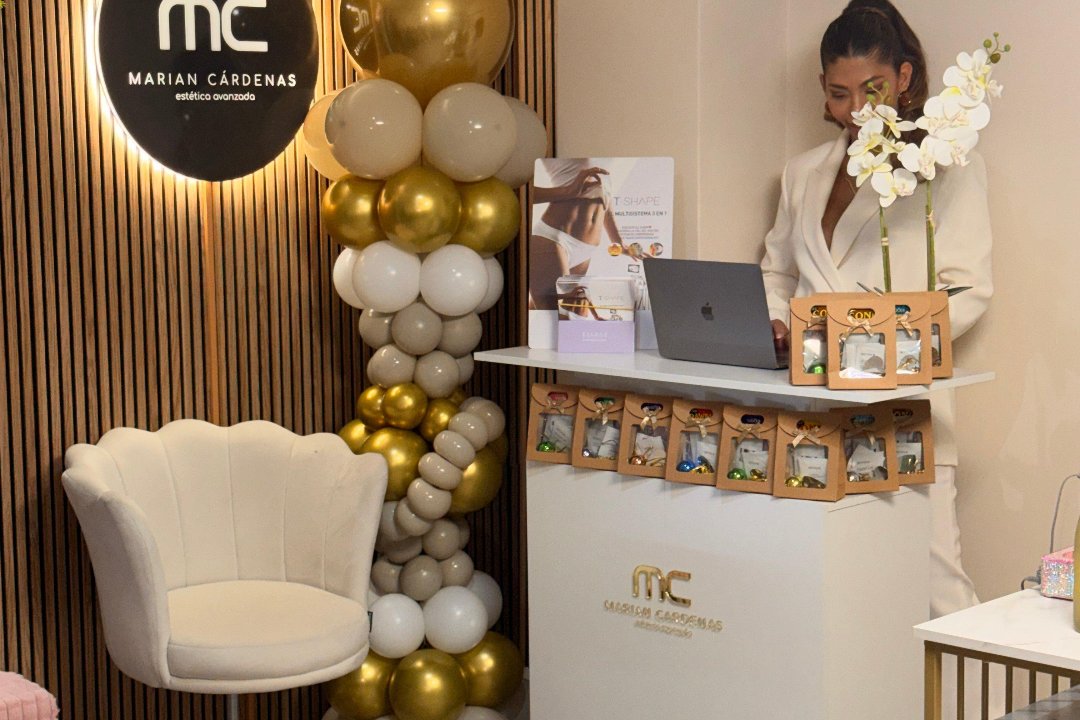 MC| Marian Cárdenas- Estética Avanzada, Os Mallos, A Coruña