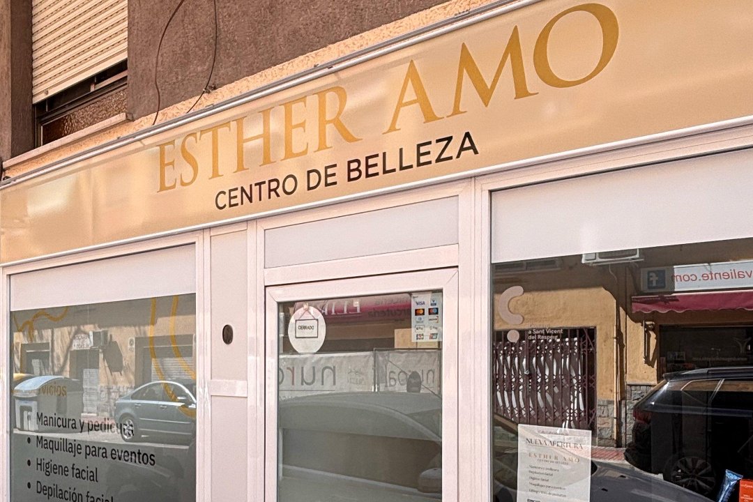 Esther Amo, Divina Pastora, Alicante