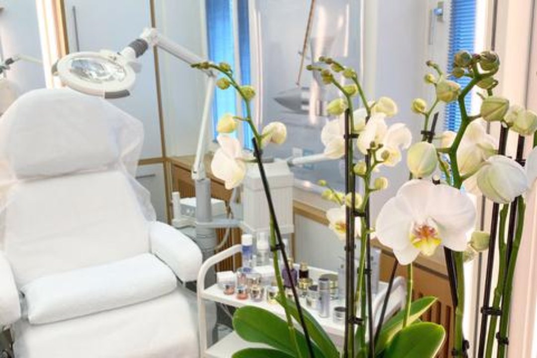 Viola Wessinghage - Beauty & Styling, Königsallee, Düsseldorf