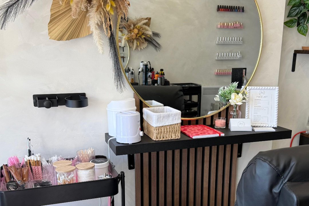 Liliana’s Beauty Room, Spires Shopping Centre, London