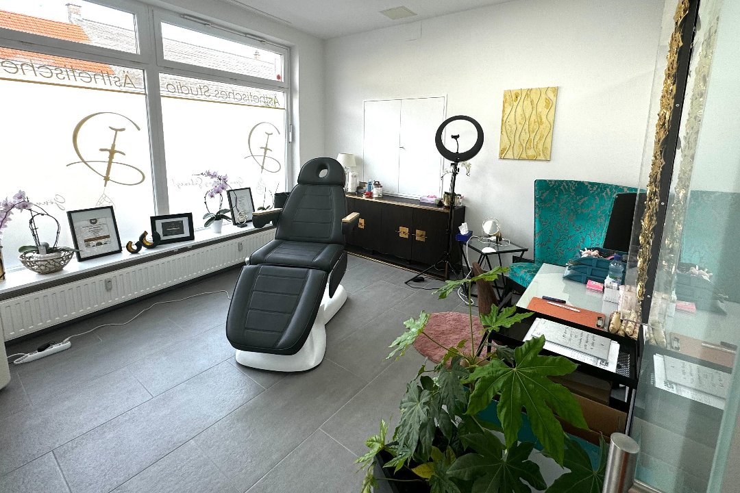 Diamond Faces, Ebreichsdorf, Niederösterreich