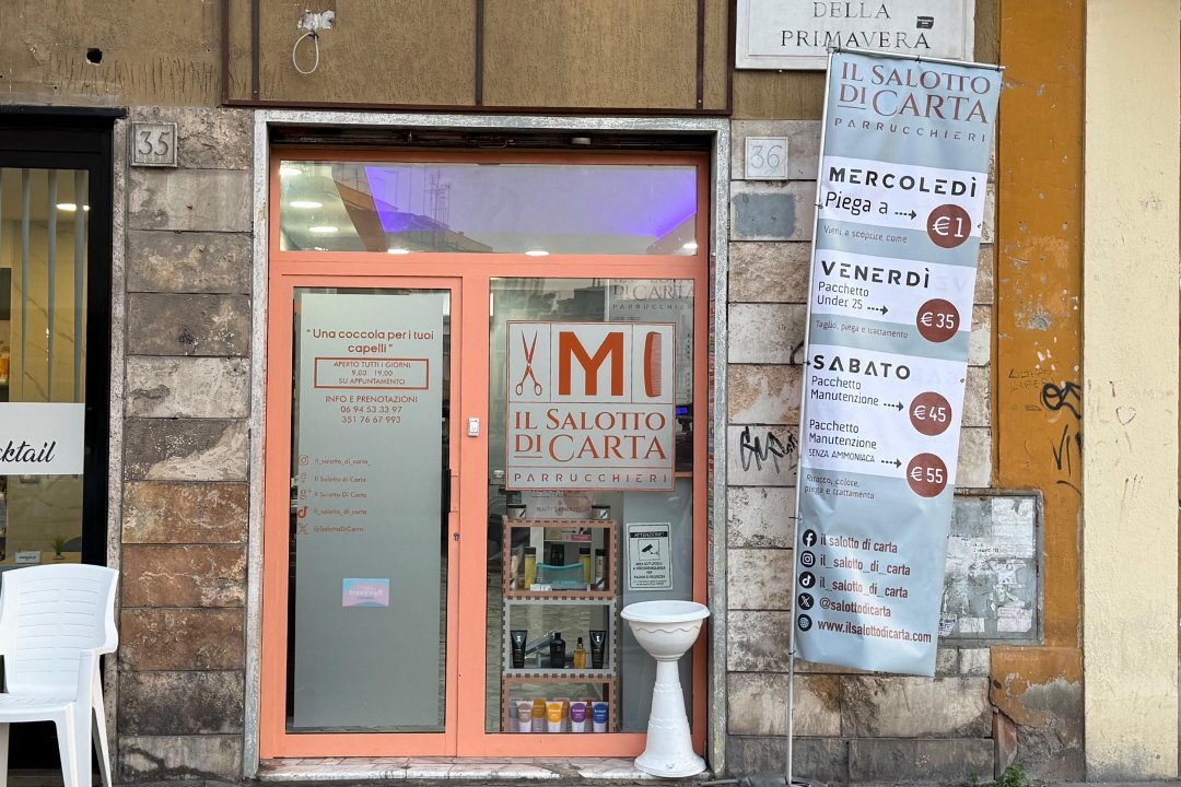 Il Salotto Di Carta, Viale della Primavera, Roma