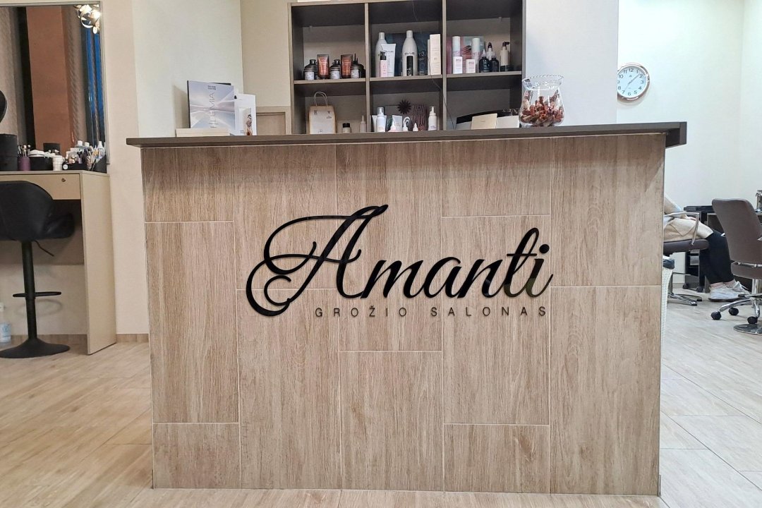 T. J. Golden nails- Amanti salonas, Fabijoniškes, Vilnius