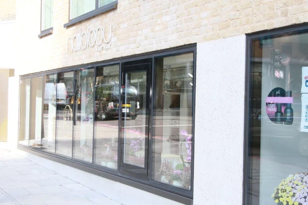 Contour Beauty Lab, Angel, London