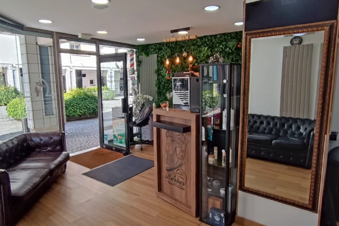 Coiffeur 3en1 Suresnes, Suresnes, Hauts-de-Seine