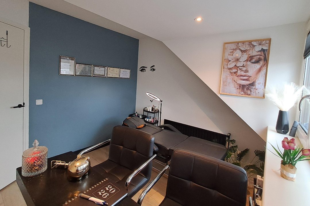 Yash Brow Studio, IJsselmonde, Rotterdam