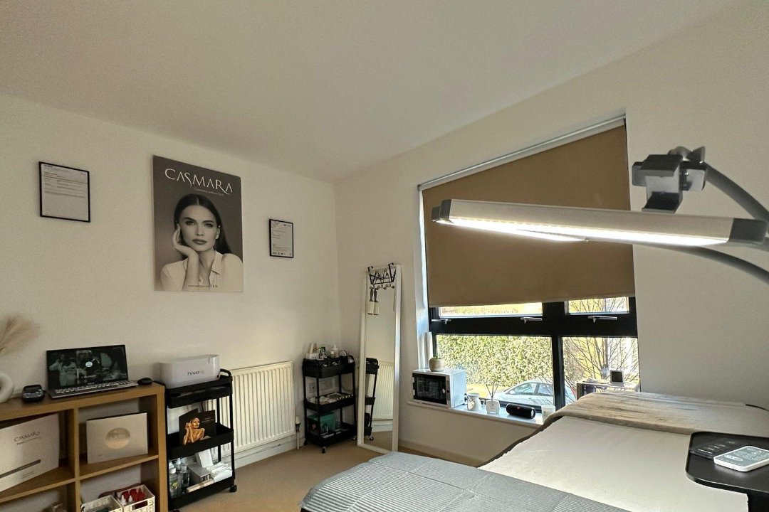 A Beauty, Westferry, London