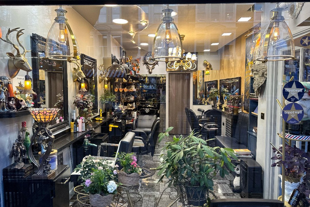 Kali Hair, Brook Green, London