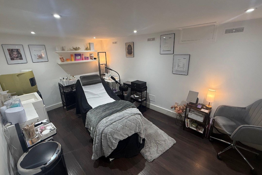 Yves Beauty, Thamesfield, London