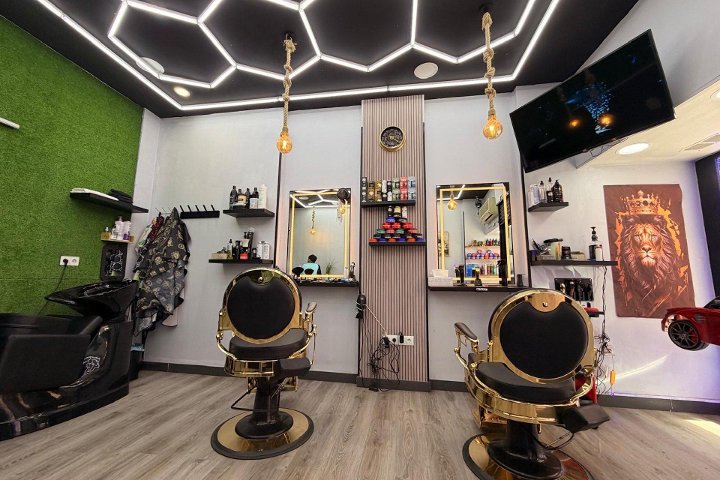 Barbershop Fadi - Barbier Local 3, bajo 1  - Photo de galerie - OneBooking