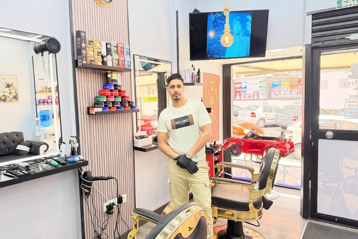 Barbershop Fadi - Barbier Local 3, bajo 1  - Photo de galerie - OneBooking