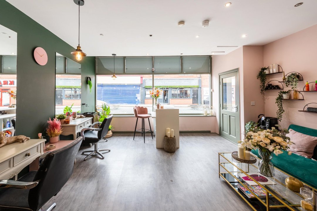 The Doll House, Ashton-under-Lyne Station, Tameside