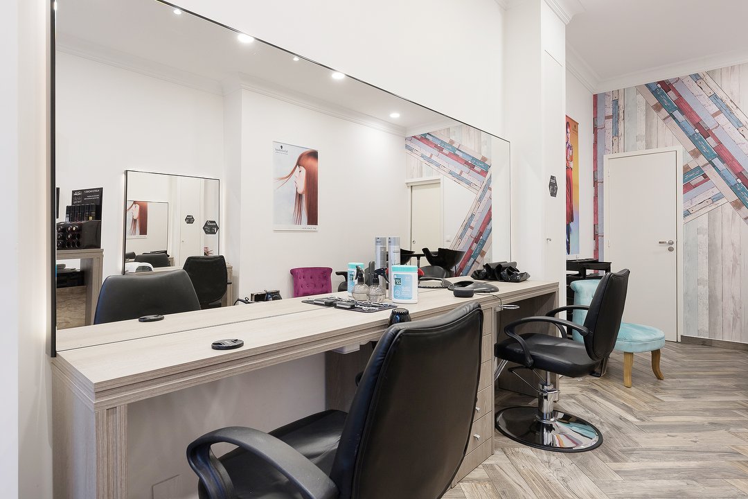 MV Coiffure, Asnières-sur-Seine, Hauts-de-Seine
