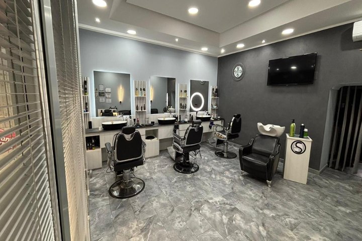 New Look Maschile di Giuseppe Sassi - Coiffure Ponticelli (NA) - Photo de galerie - OneBooking