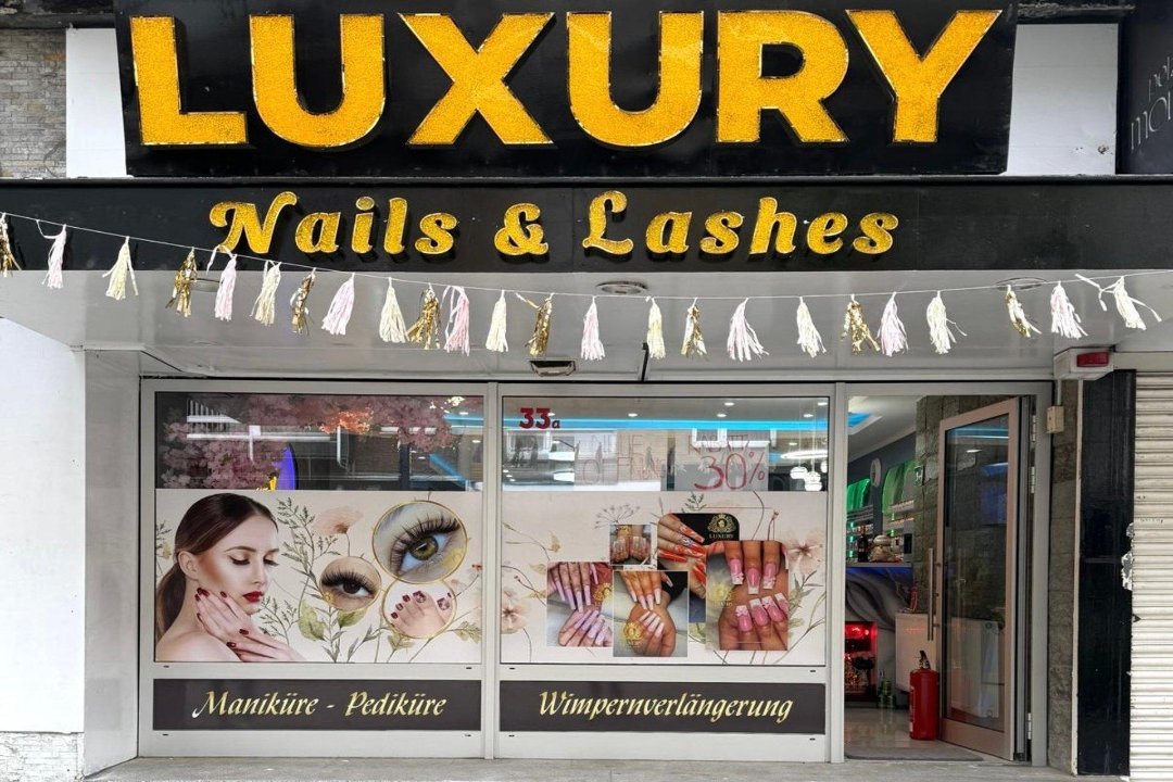 Luxury Nails & Lashes, Remscheid