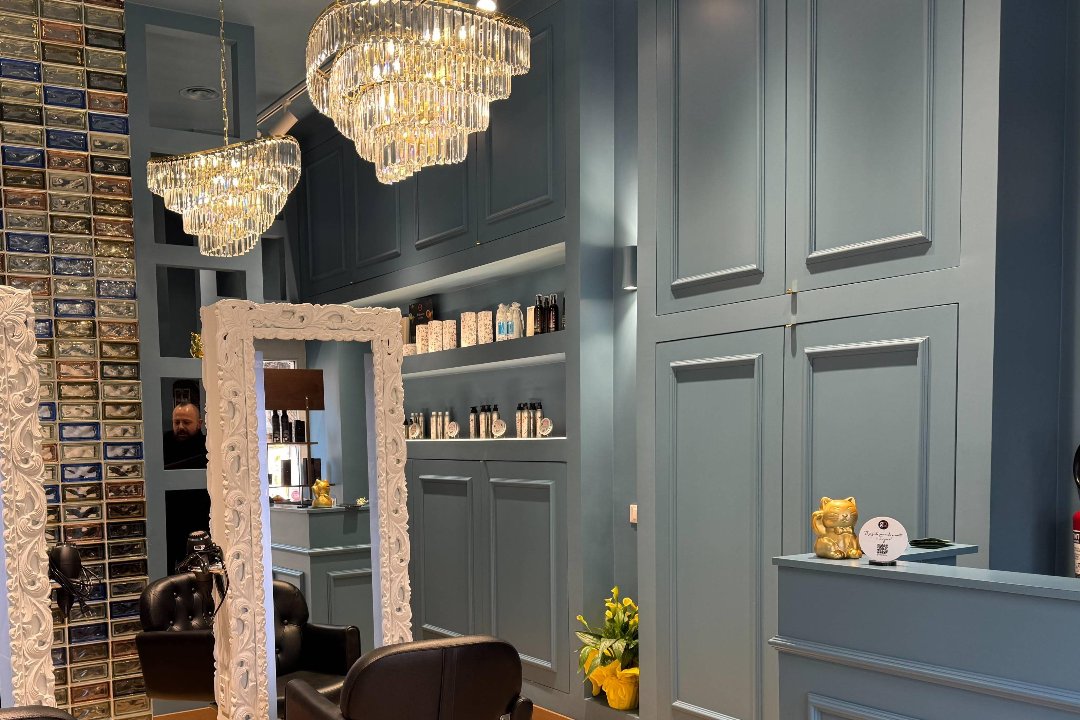 Reset HairLab, Eur, Roma