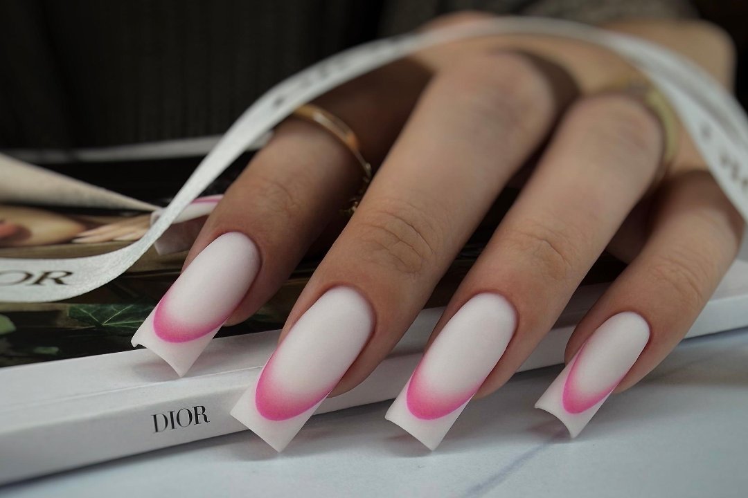 Lueur Beauté – Premium Nails, Pedicure & Make-up, Langenthal, Kanton Bern