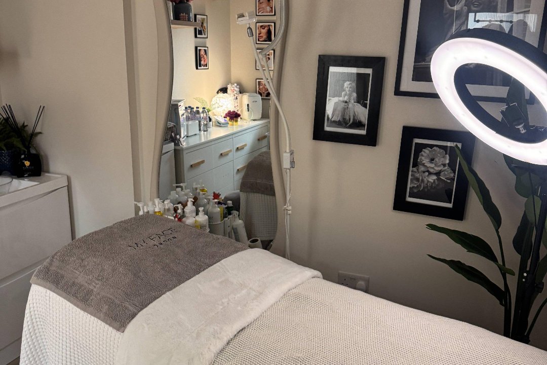 My Face London, Chiswick Park, London