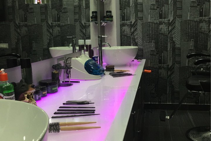 Barberia Dante di Antonio Aita - Barbier Napoli NA - Photo de galerie - OneBooking