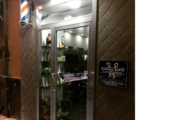 Barberia Dante di Antonio Aita - Barbier Napoli NA - Photo de galerie - OneBooking