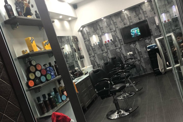 Barberia Dante di Antonio Aita - Barbier Napoli NA - Photo de galerie - OneBooking