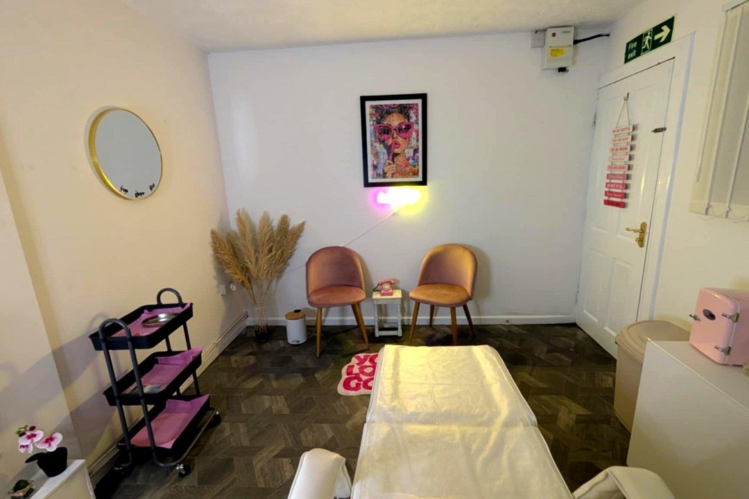 MedixGlow Clinic, Walkden, Salford
