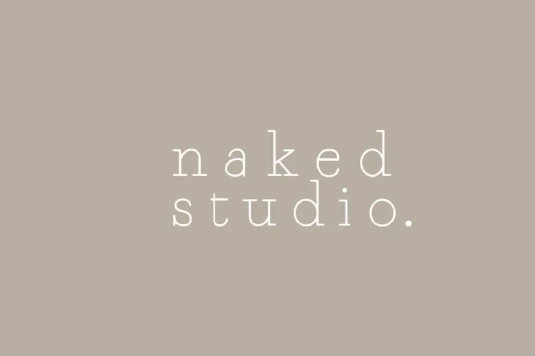 NAKED STUDIO, Rue Truffaut, Paris