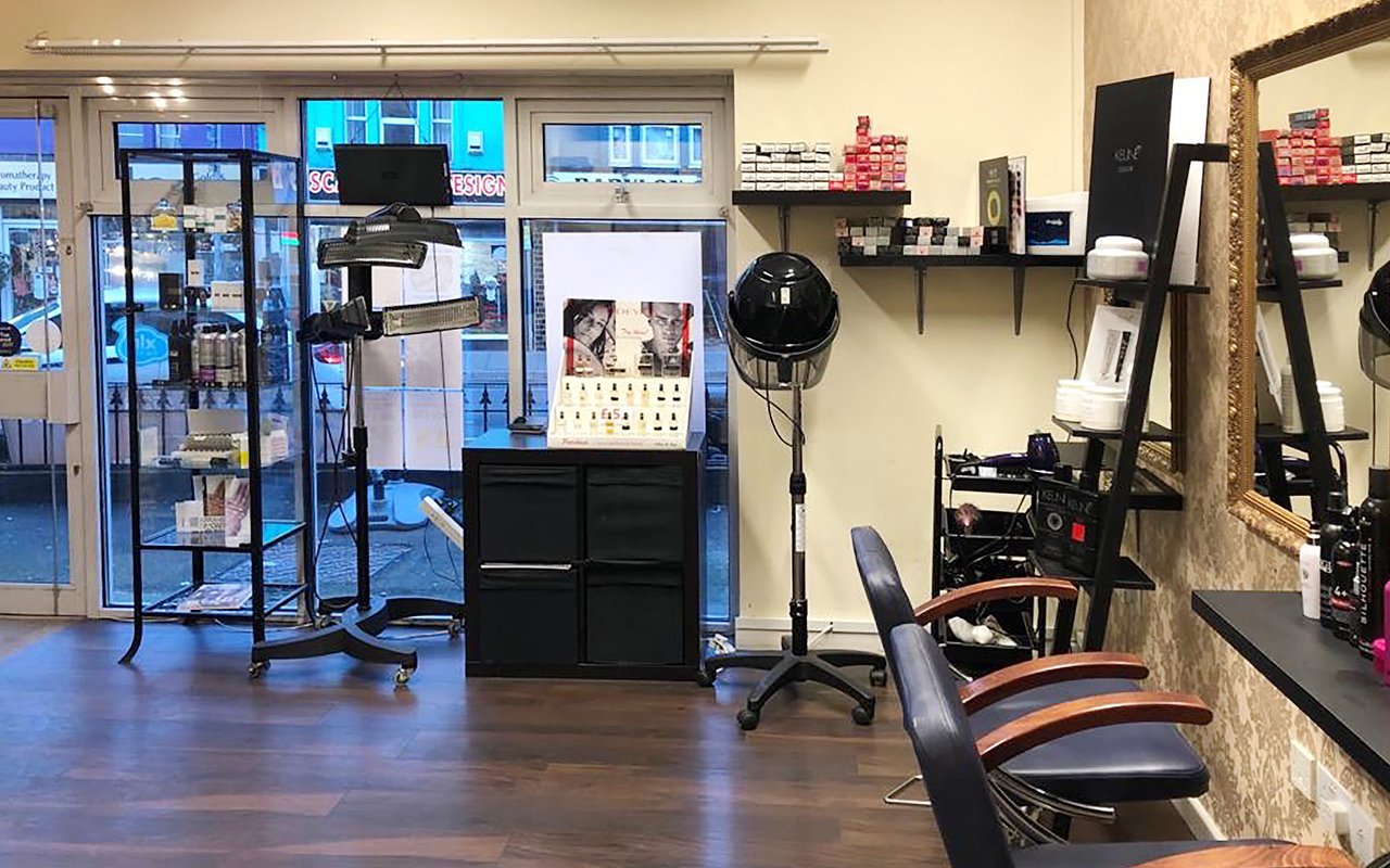 Top 20 places for Ladies' Haircuts in Bristol Treatwell