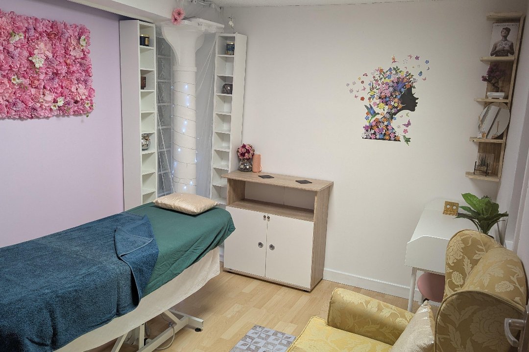 Fairy Tale Therapies, Newkirkgate Shopping Centre, Edinburgh