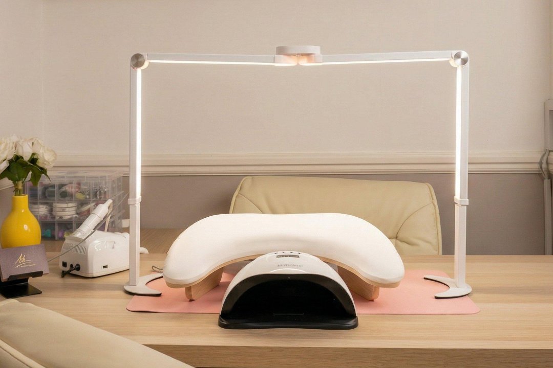 Andreea Tatu Nails, The Wrythe, London