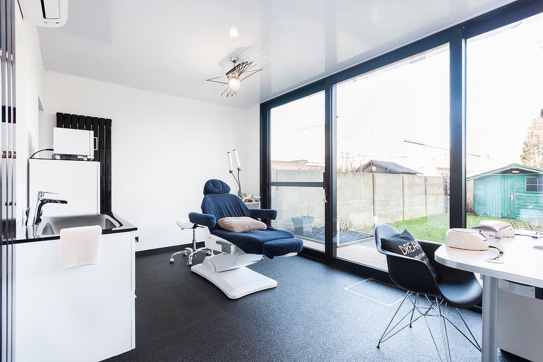 Nails & More, Merksem, Antwerpen