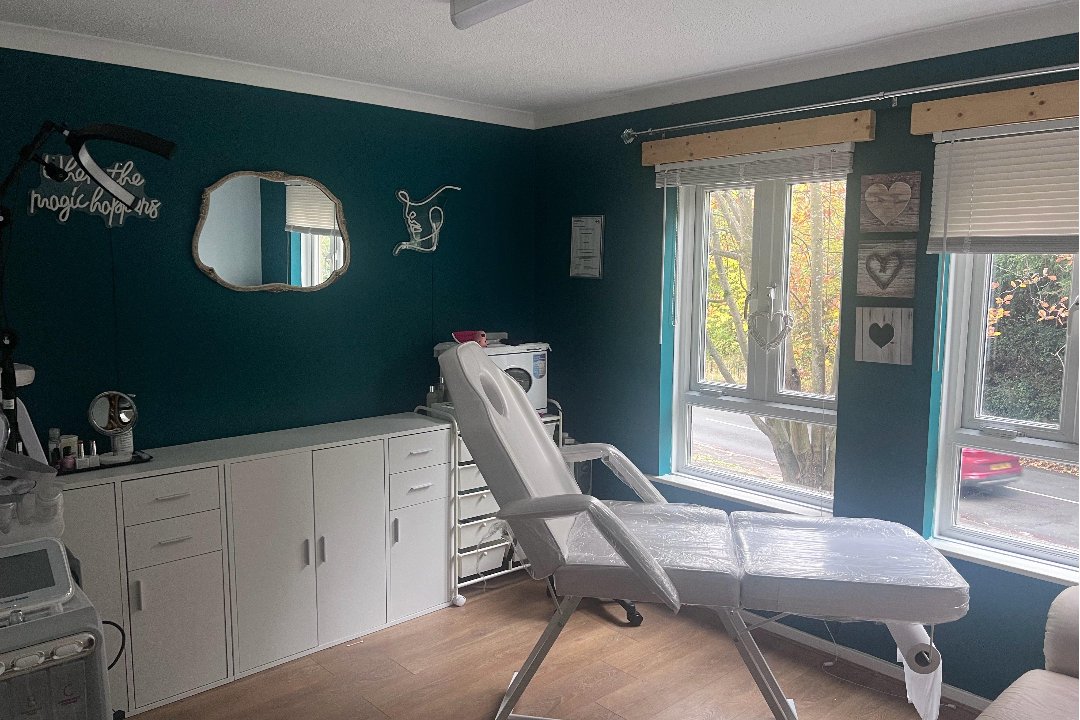 NL Aesthetics, The Cotswolds