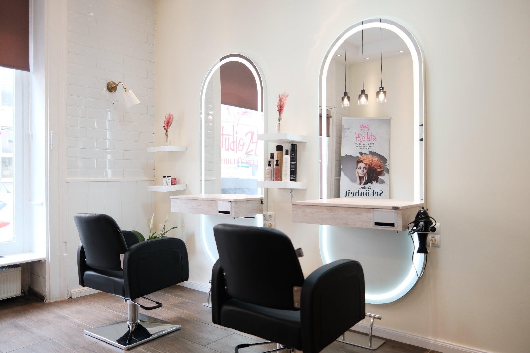 Studio 24 - Damenfriseur, Innere Stadt, Linz
