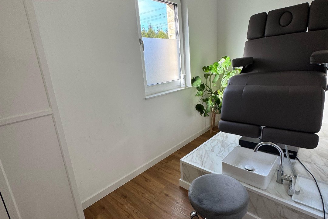 SCHÖNHEITSWERK, Wentorf bei Hamburg, Hamburg und Umland