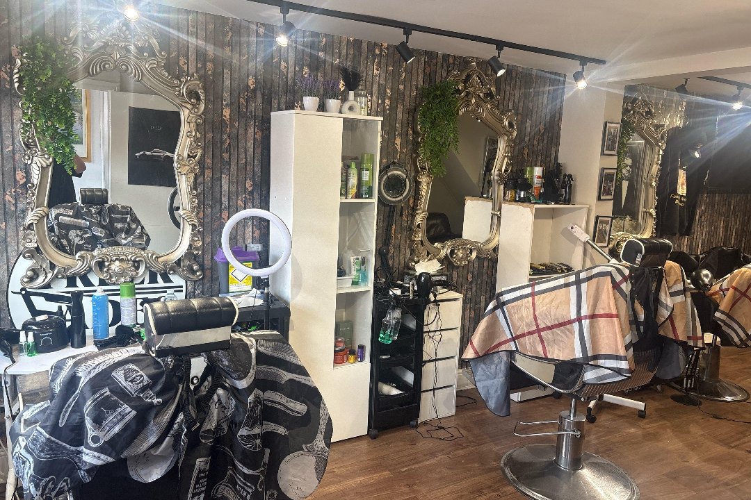 Freer Fades, Farnworth, Bolton