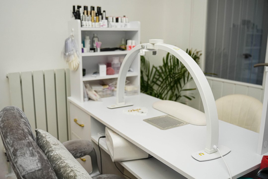 Cams Nails, Banbury, Oxfordshire