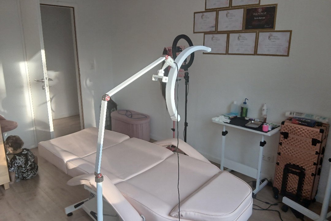 Daria Cantik Beauty Salon, Delmenhorst