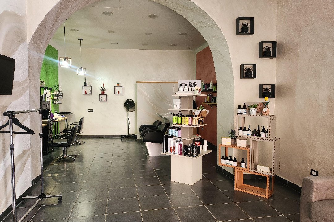 Letizia Di Meo HAIR STUDIO, Piedimonte, Campania