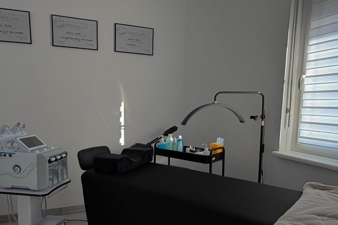 Vini Beauty, Vettweiß