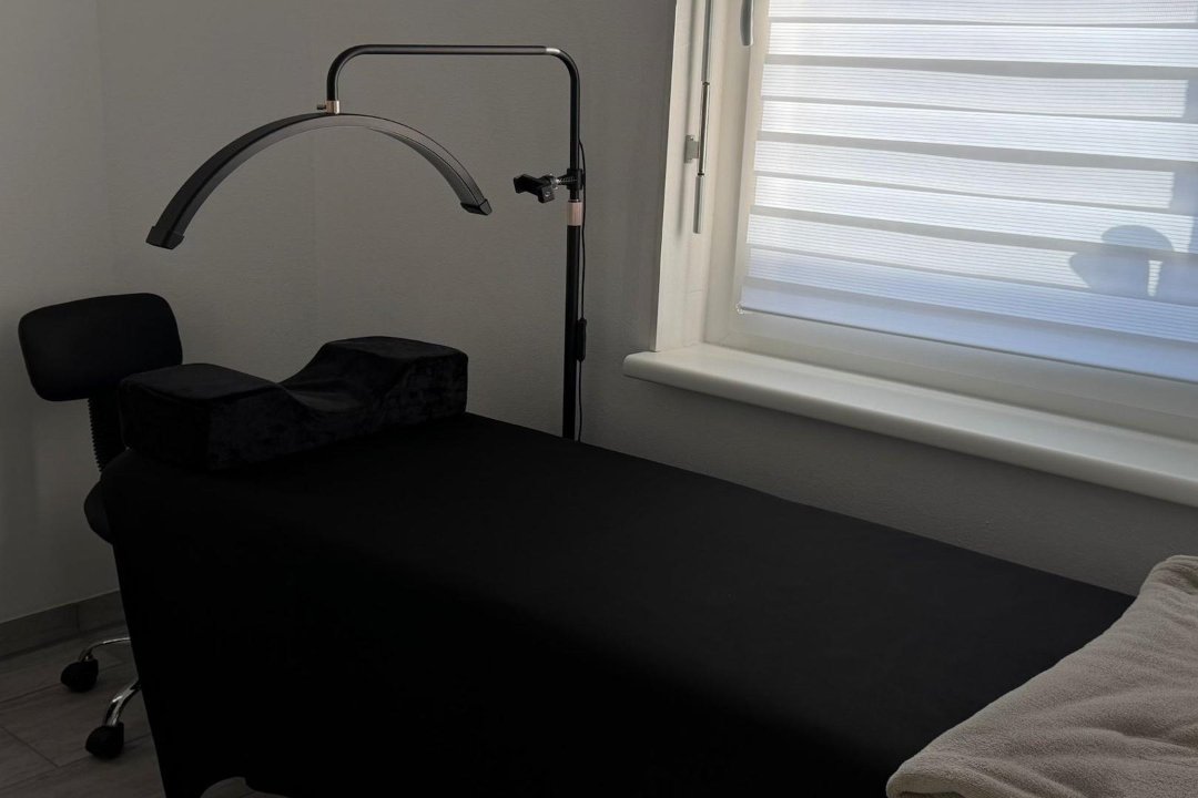 Vini Beauty, Vettweiß